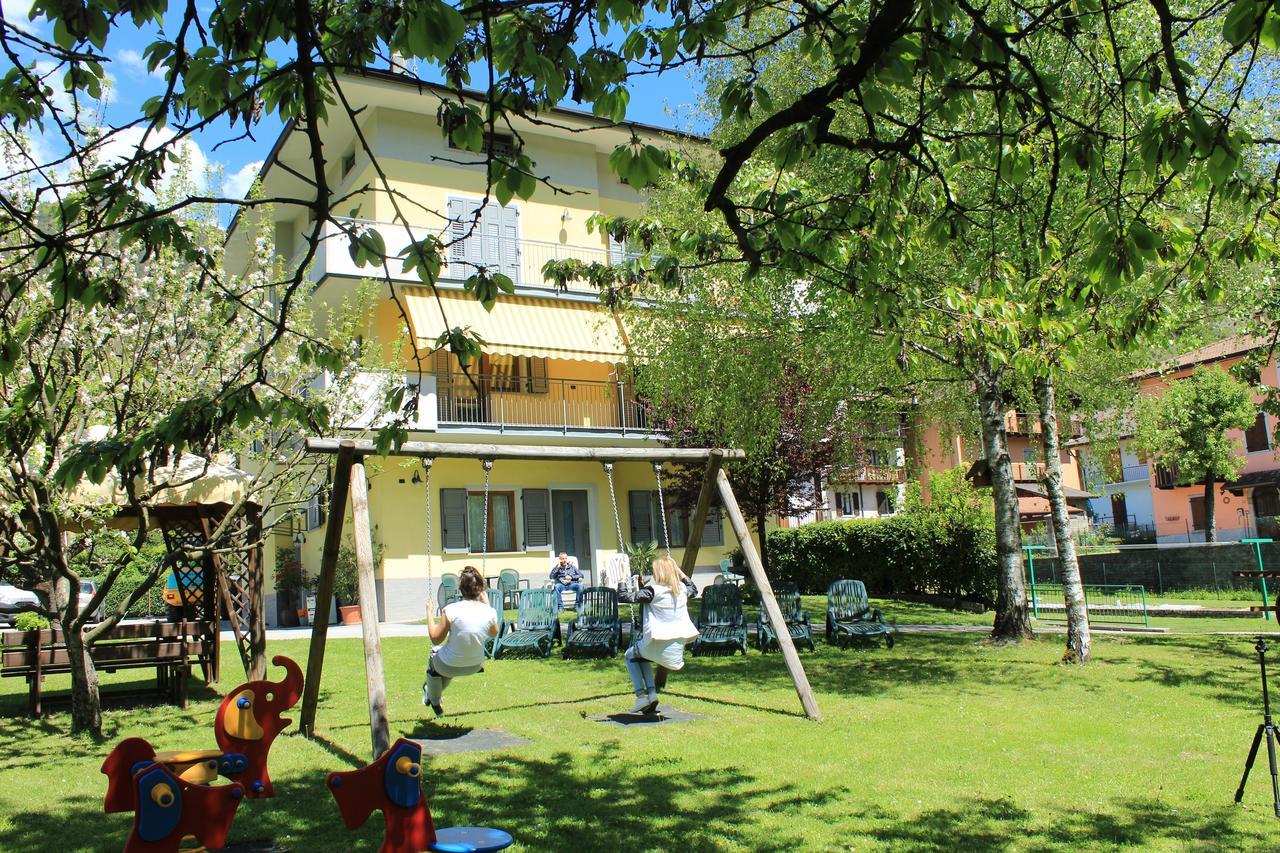 Hotel Locanda Alla Perla Tiarno di Sotto Exterior foto